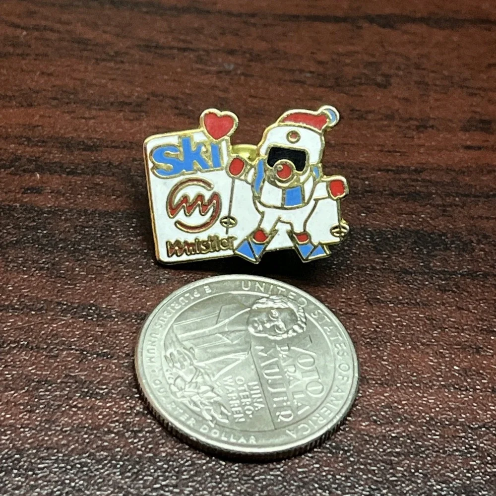 Ski Resort Whistler Mountain British‎ Columbia Canada Lapel Hat Pin